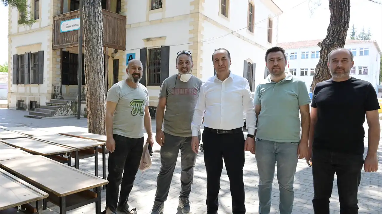 Hasan Hilmi Uşak Okul Yenileme1
