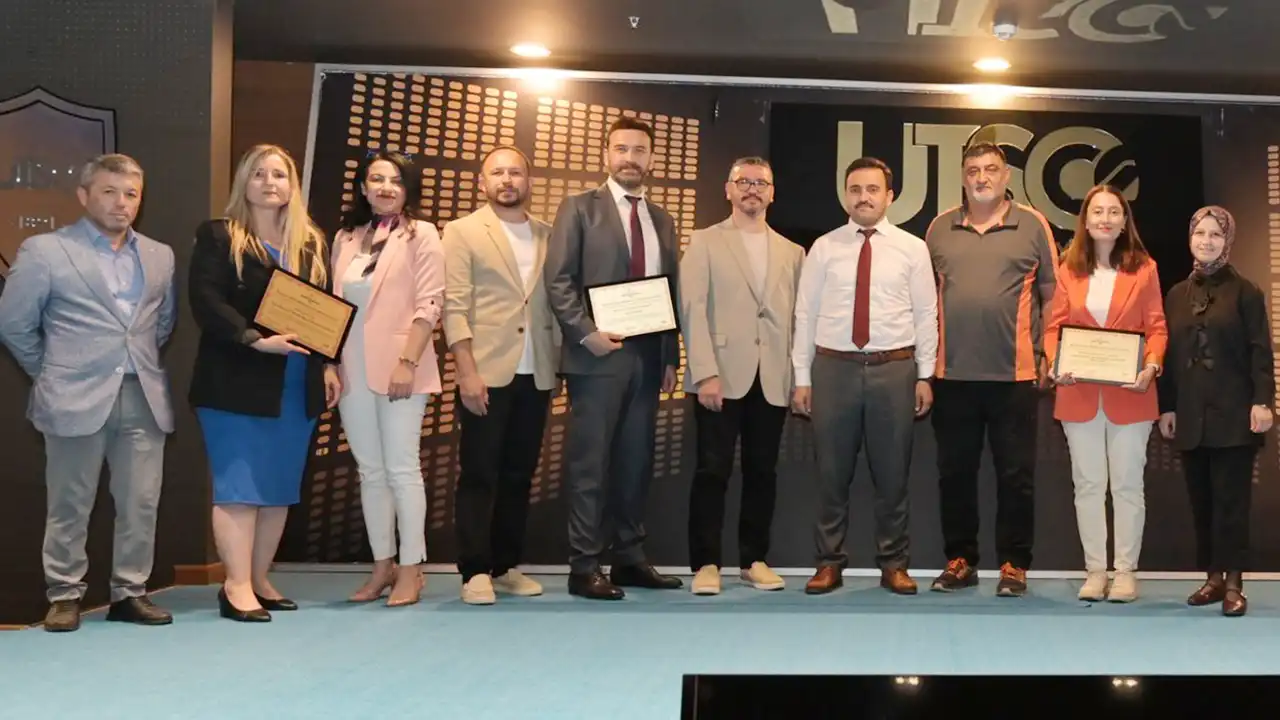 Uşak Sarıkamış Fen Lisesi Ödül2