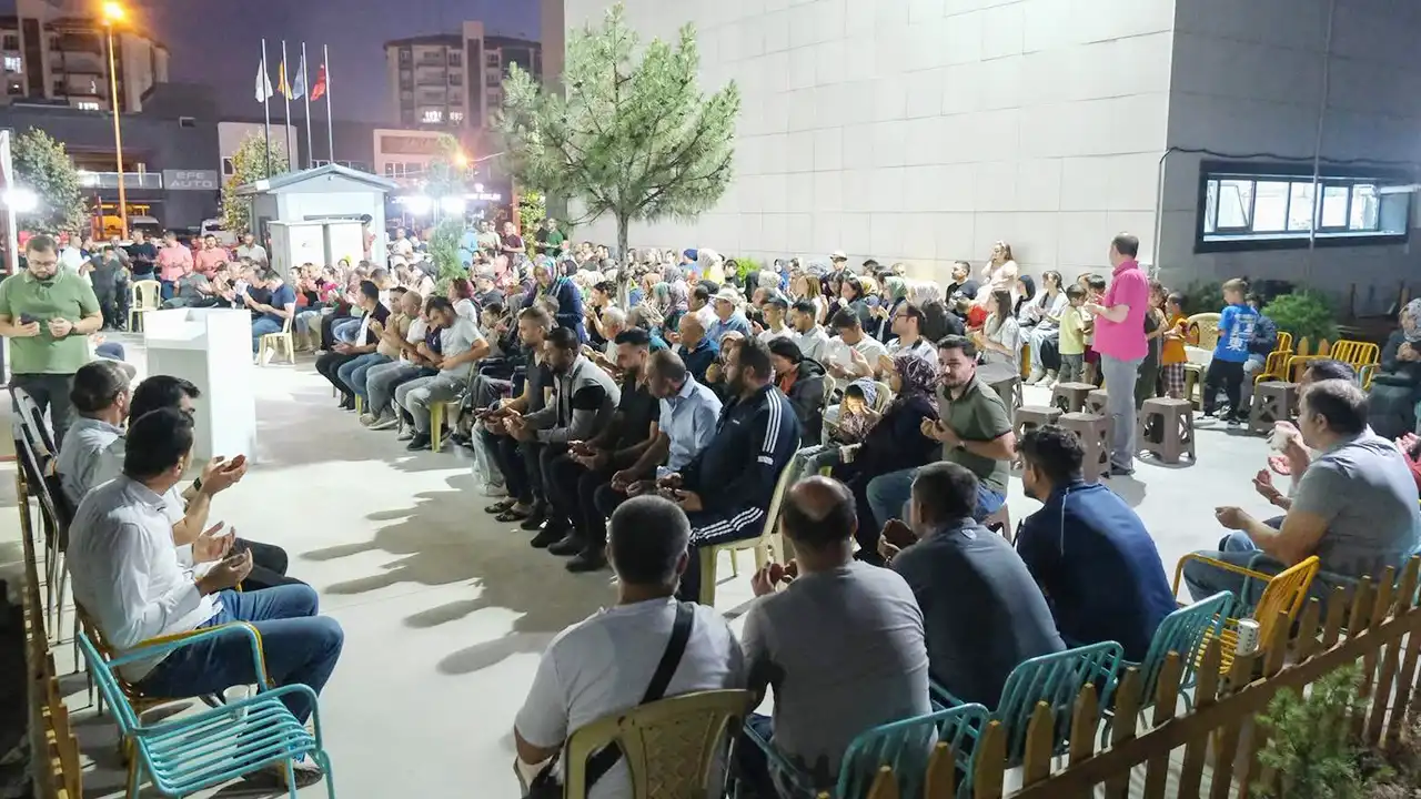 Ak Parti Uşak Aşure Etkinlik3