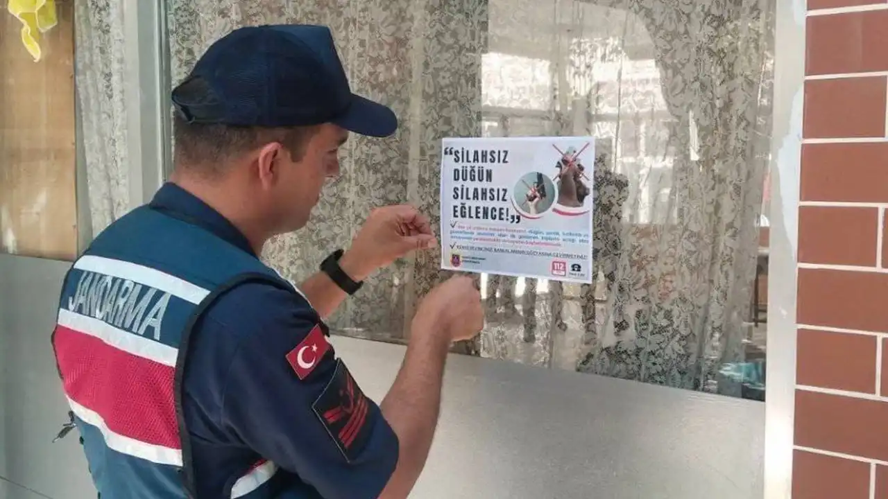 Jandarma Uşak Silah Ateş Uyarı3