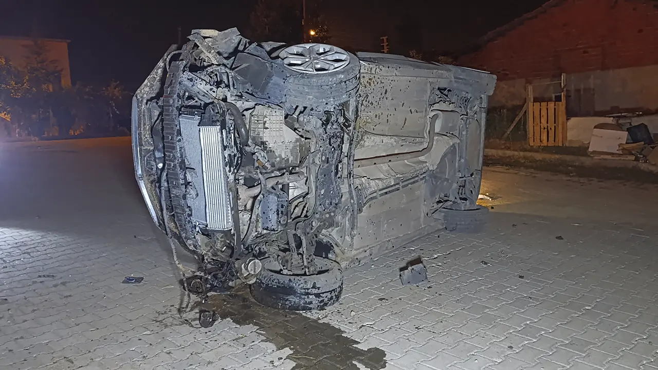 Uşak Banaz Trafik Kazası Takla Atan Araç 1