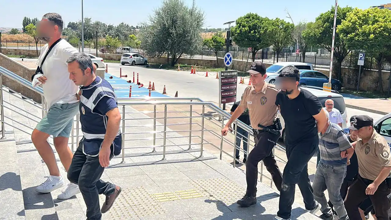 Uşak Göçük Sorumlu Tutuklanma1