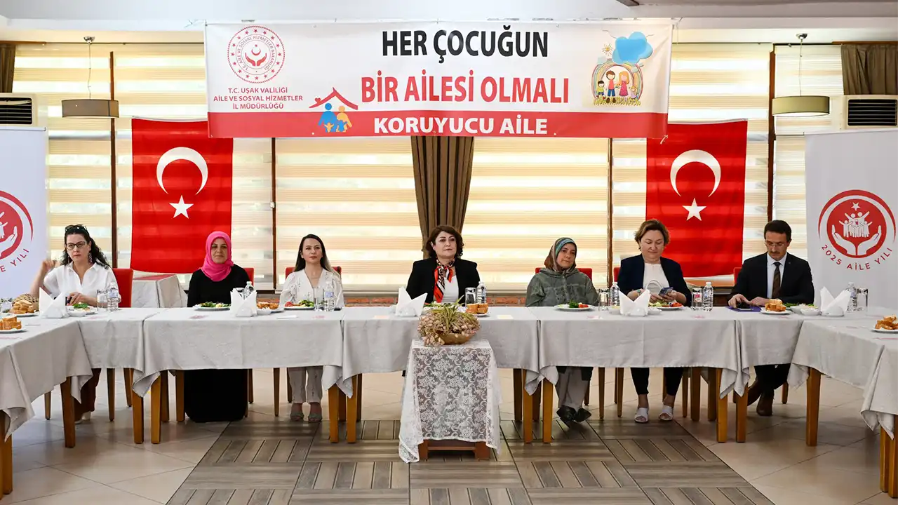 Uşak Gönül Elçileri Çocuk Buluşma4