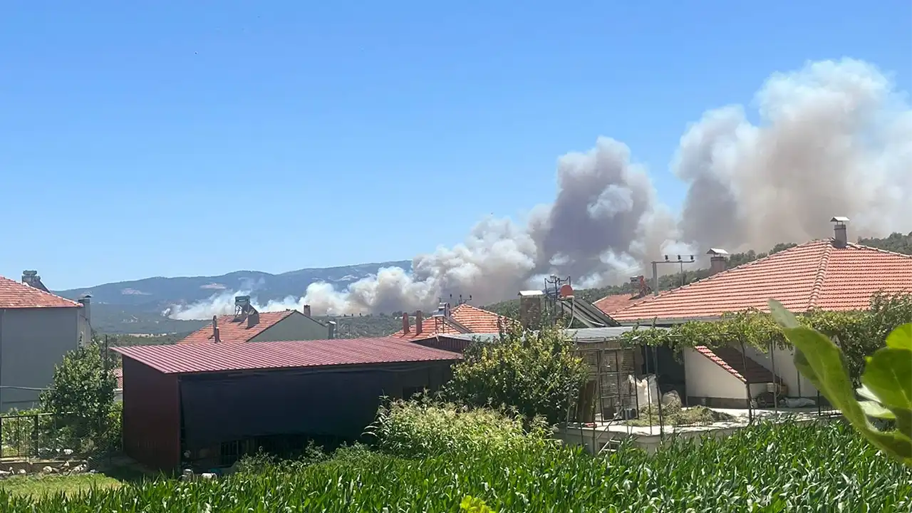 Uşak Hanılar Köy Yangın Yeni2