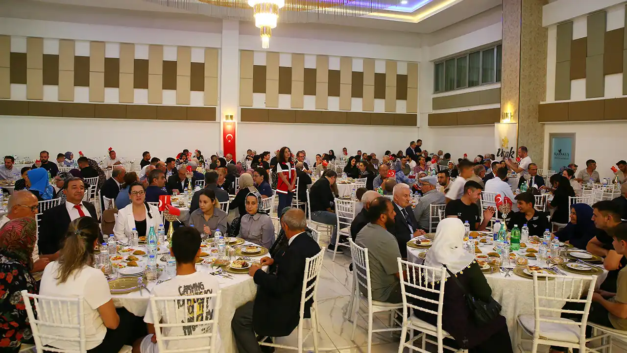 Valilik 15 Temmuz Şehir Aile Yemek4