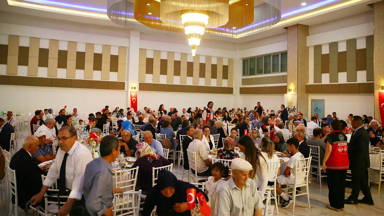 Valilik 15 Temmuz Şehir Aile Yemek5