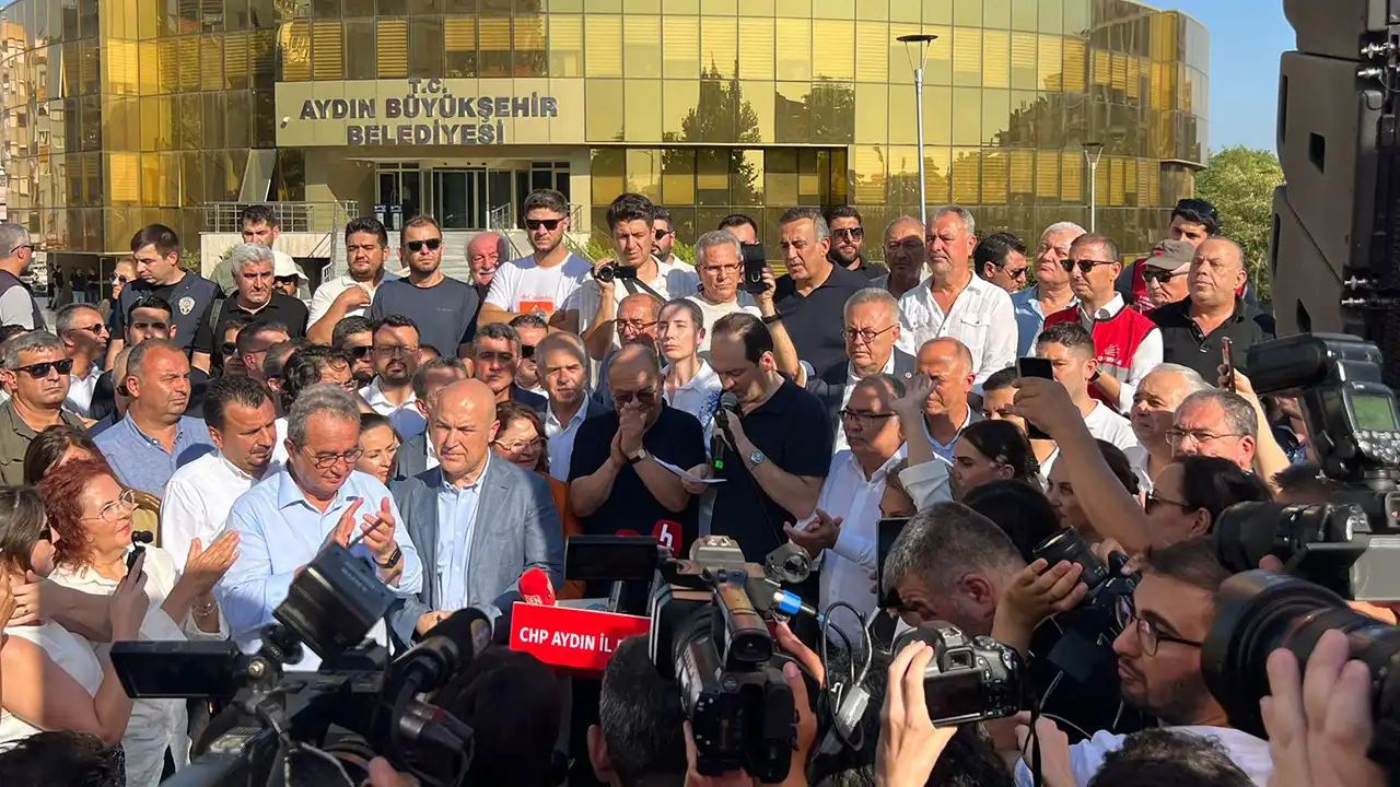 Aydın Chp Belediye Protesto2