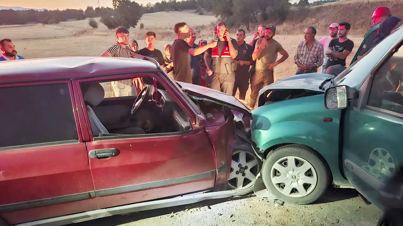 Gediz Uşak Kaza 2 Ölü2