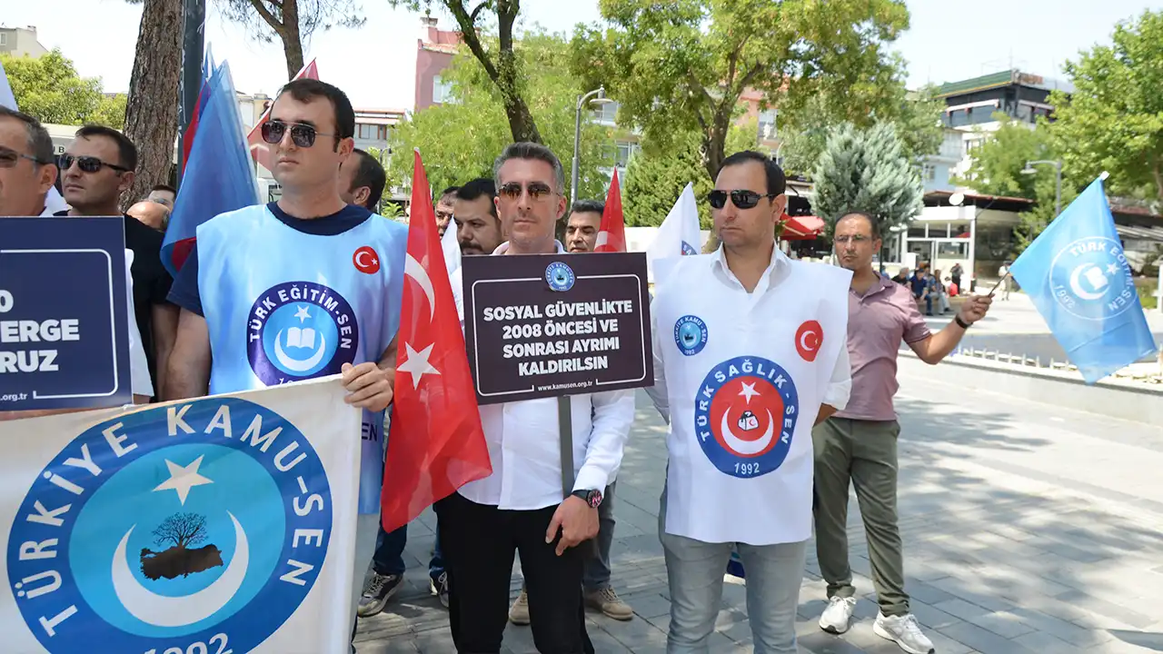Kamusen Mehmet Özkuk Açıklama