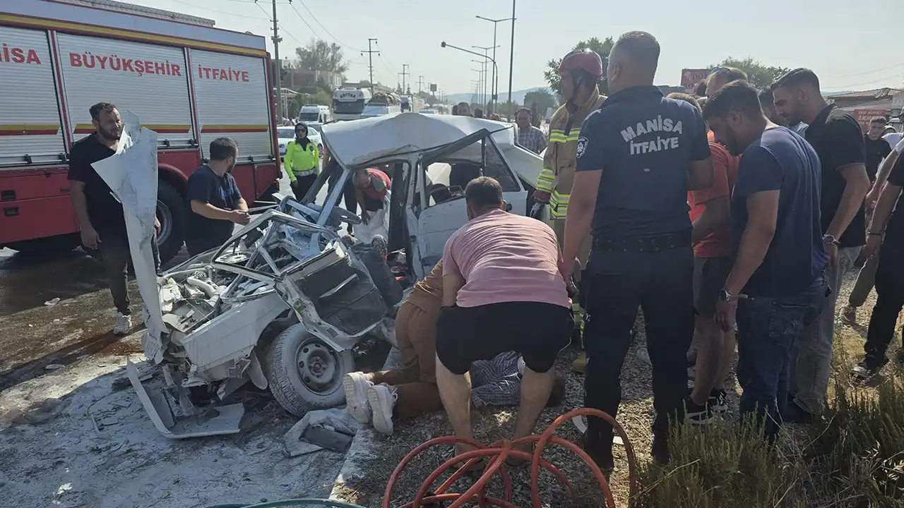 Manisa Uşak Kaza 2 Ölü Vefat3