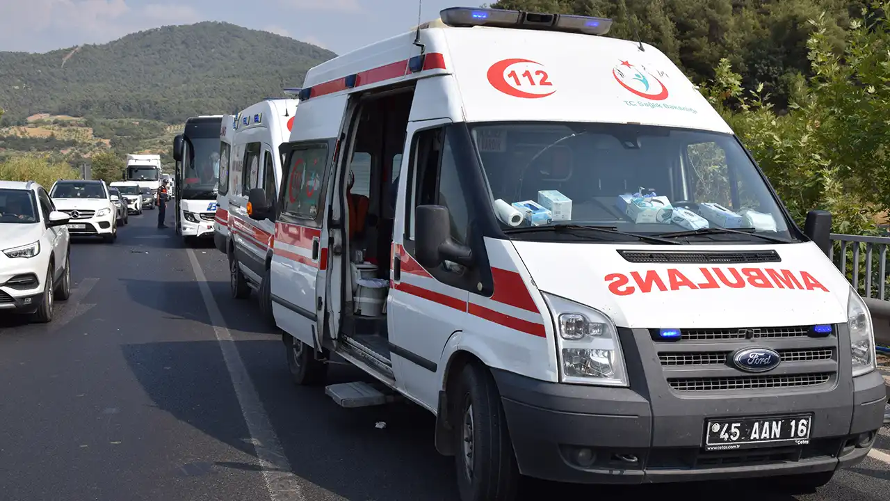 Turgutlu Uşak Kaza Yaralı2