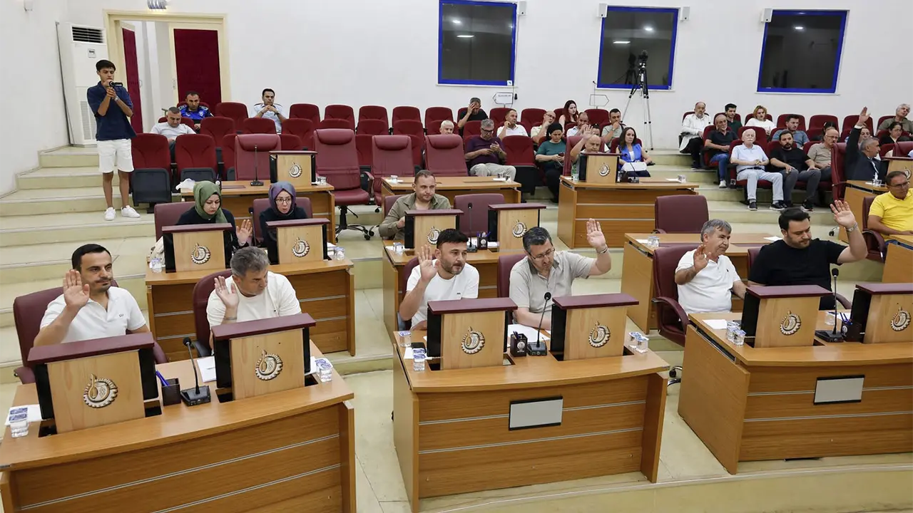 Uşak Belediye Meclisi Su Zam