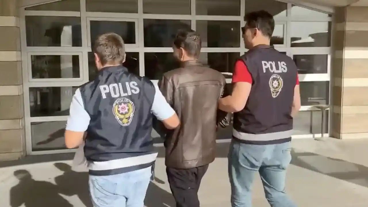 Aile Bıçaklama Uşak Tutuklanma1
