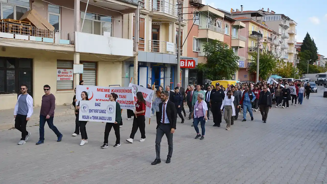 Banaz Meme Kanseri Yürüyüş2