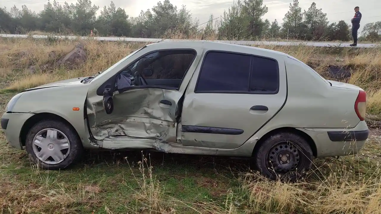 Eşme Kaza 5 Yaralı1