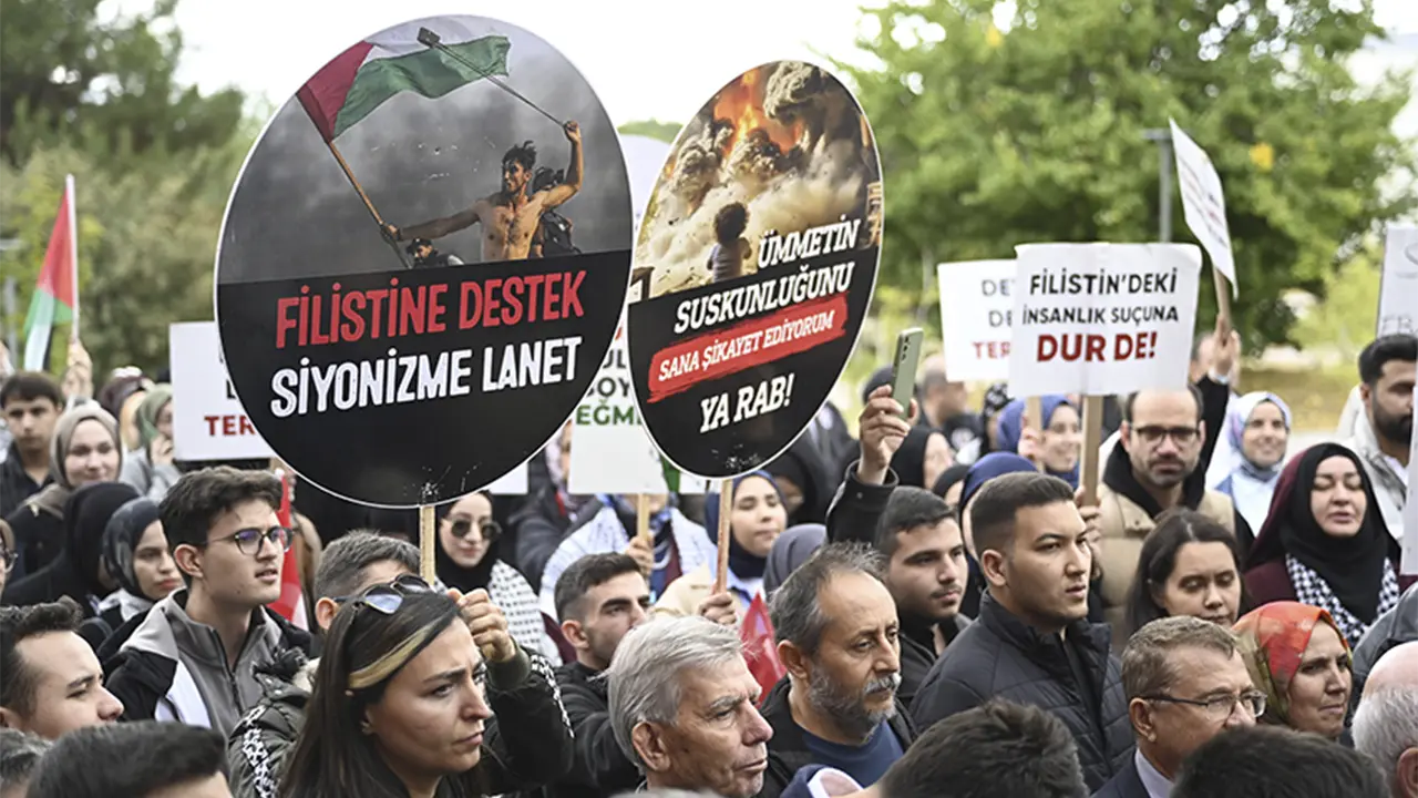 Gazze Uşak Üniversitesi Yürüyüş 1