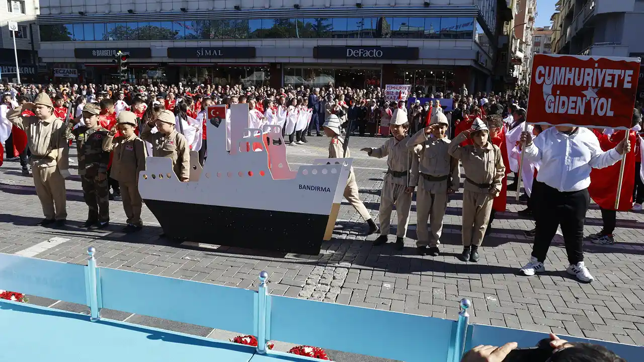 Uşak 29 Ekim Kutlama1