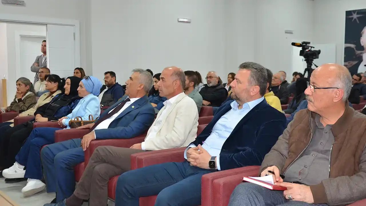 Uşak Muhasebe Toplantı1