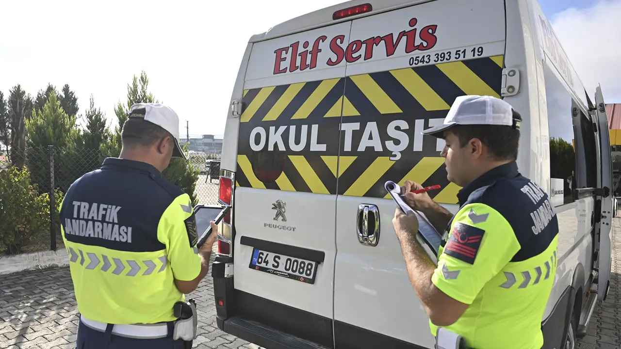 Uşak’ta Okul Servislerine Sıkı Denetim! 1