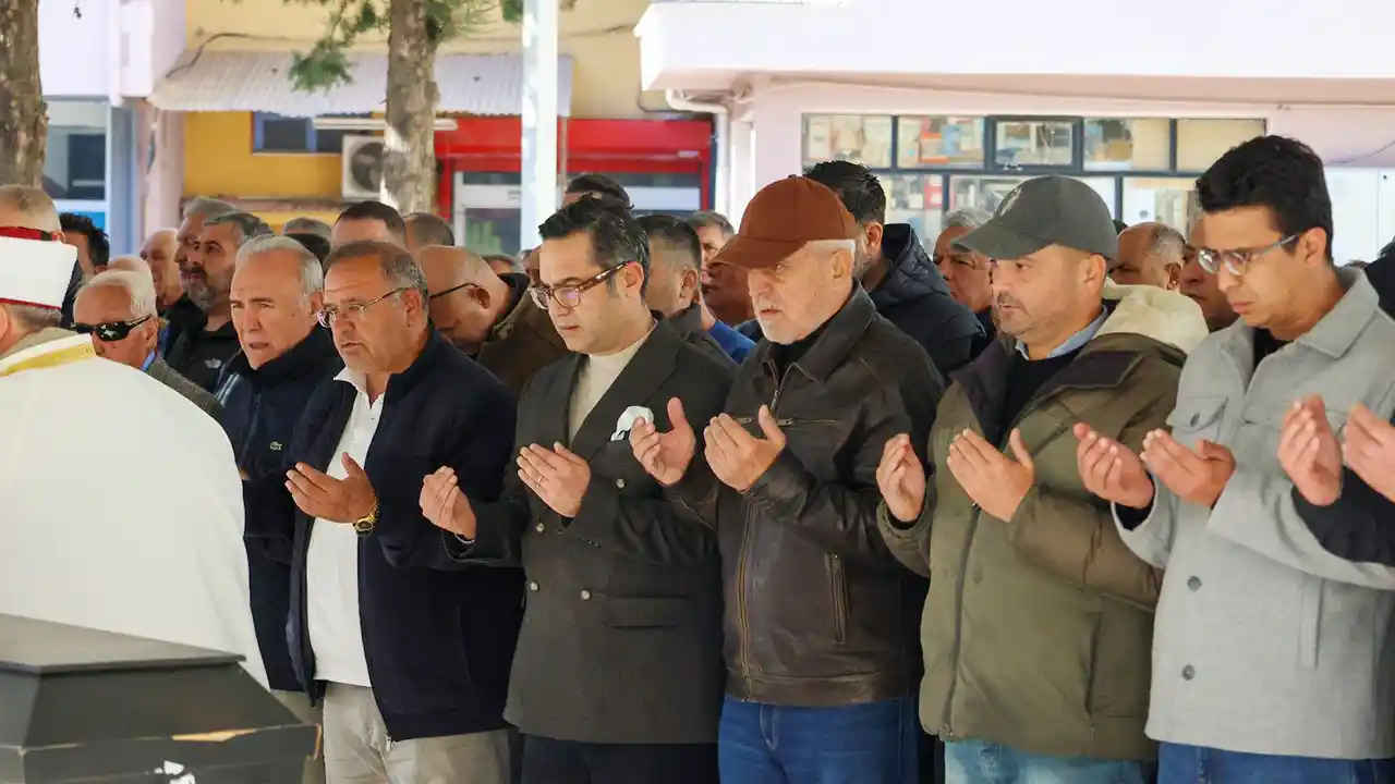 Döndü Başer Cenaze Uşak3