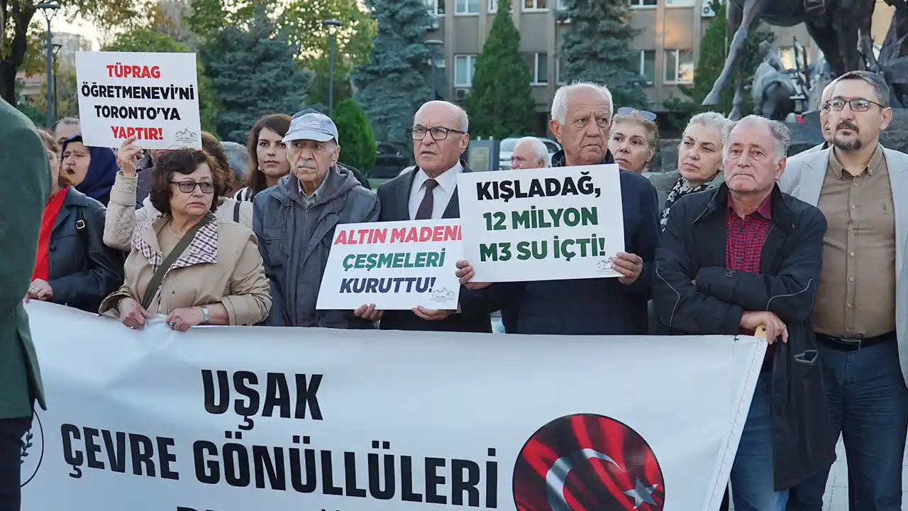 Funda Öz Akcura Murat Dağ3