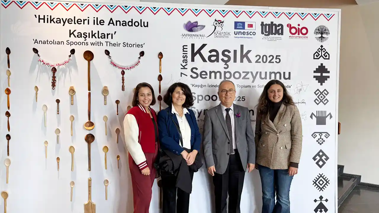 Kaşık Sempozyum Uşak Kültür5