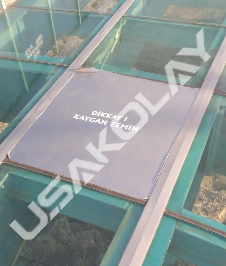 Ulubey Kanyonu Çatlak Cam 3